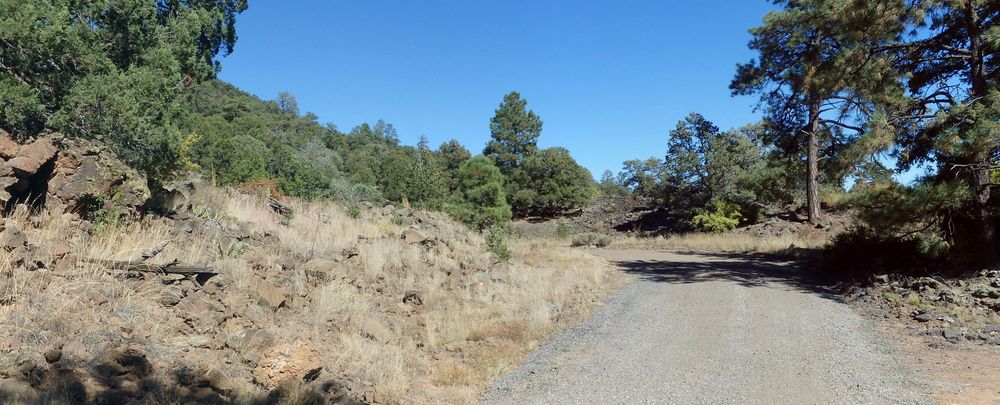 GDMBR: One of a few gravel road segments.
